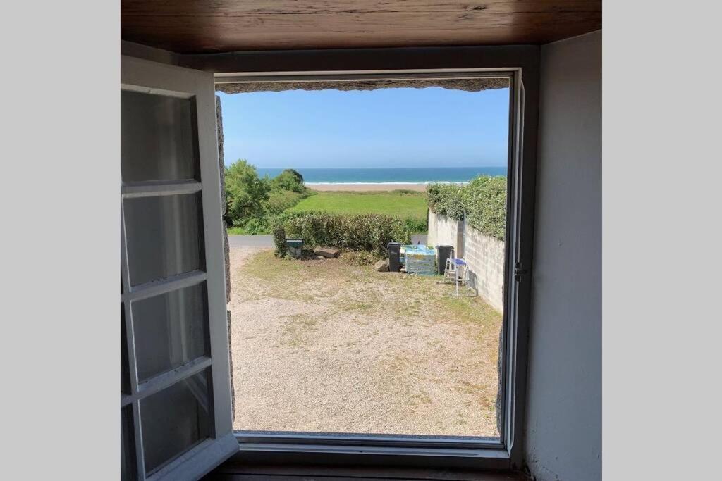 Sciotot - Bord De Mer - La Petite Maison Les Pieux Exterior photo